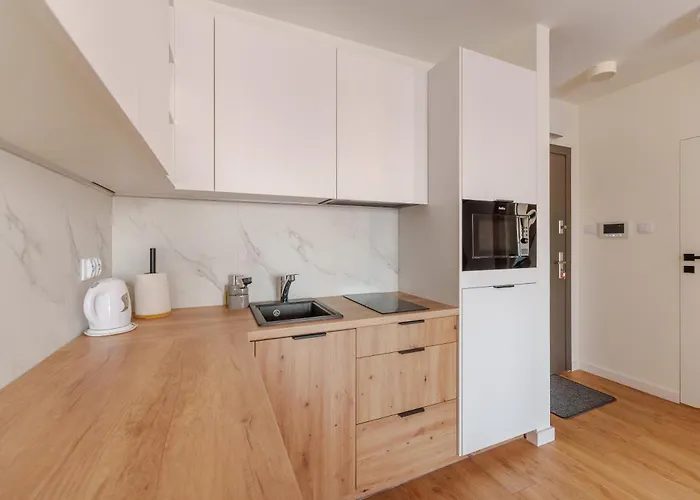 Przy Kollataja Z Parkingiem Lägenhet Kołobrzeg