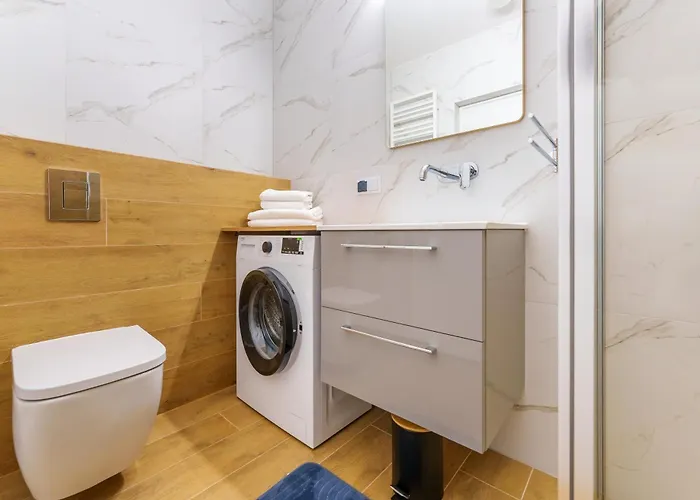 Lägenhet Przy Kollataja Z Parkingiem